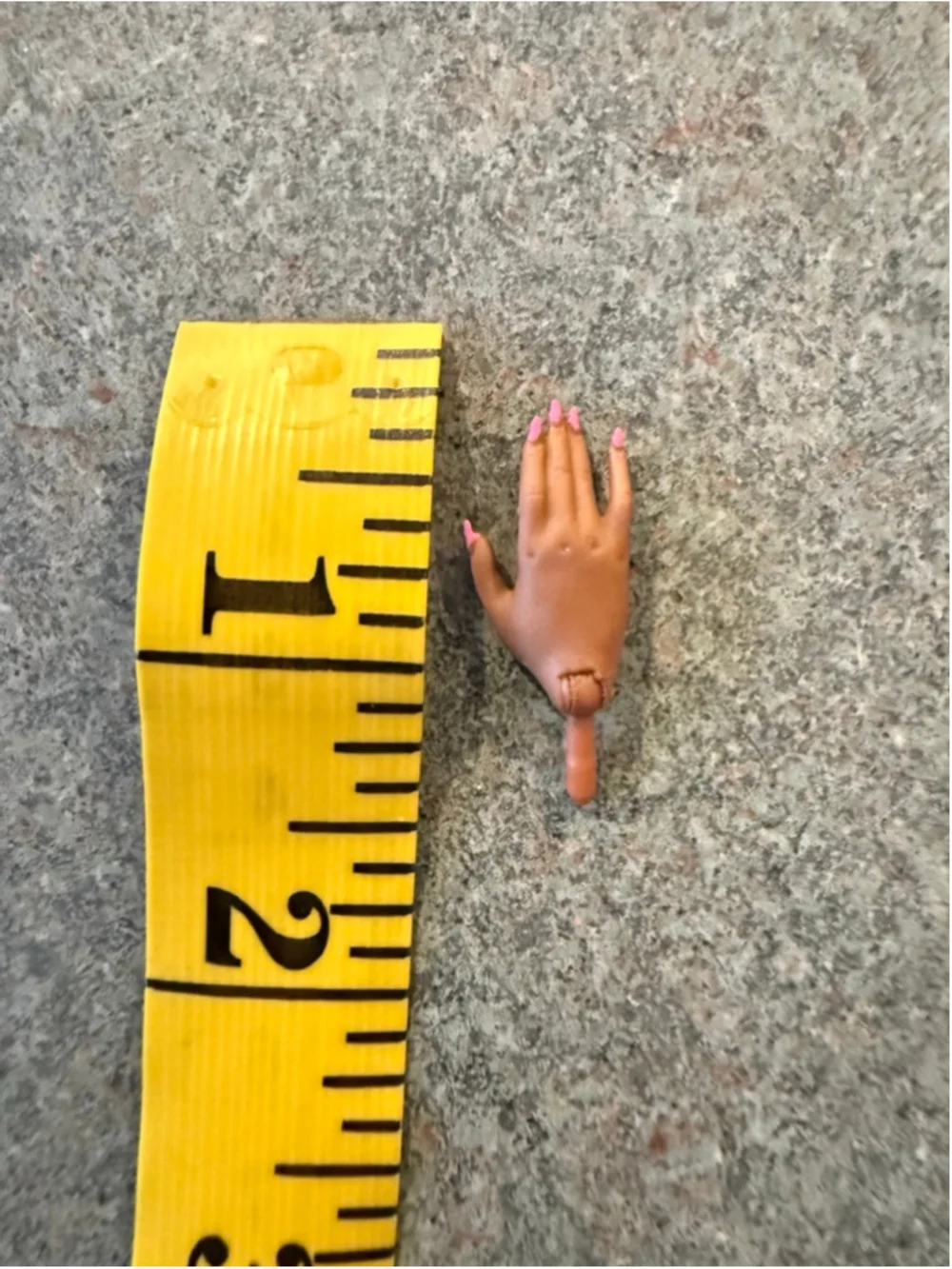 Lol Surprise OMG Doll Replacement Right Hand Pink Painted Nails